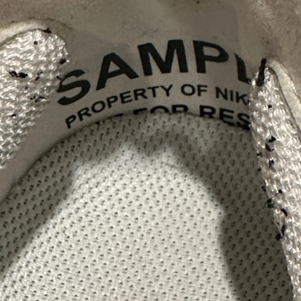 Nike Air Zoom Pegasus 37 triple white sample size 10.0
